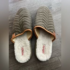 Olukai Mens slippers sz46